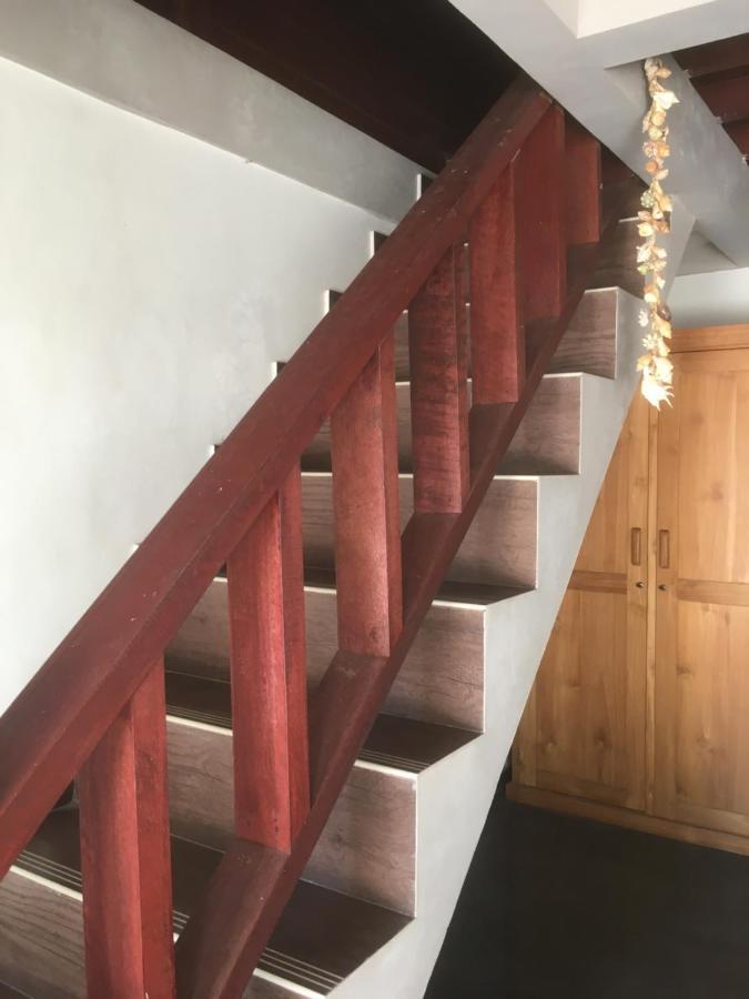 Biru Meno Beach Bungalows Gili Meno Exterior photo
