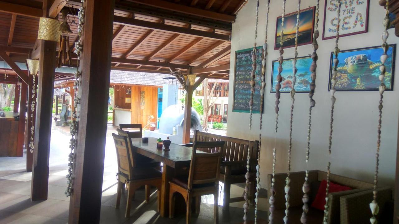 Biru Meno Beach Bungalows Gili Meno Exterior photo