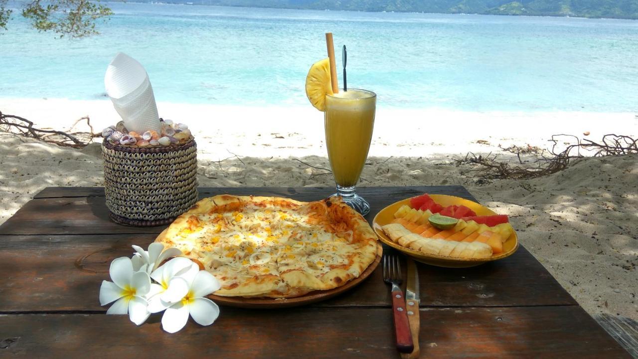 Biru Meno Beach Bungalows Gili Meno Exterior photo